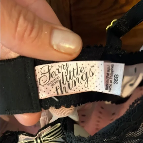 Victoria's Secret Pink and Black Lace Chemise - Picture 2 of 4